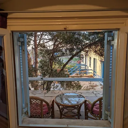 Vounali Stone House 펜션 파라스포로